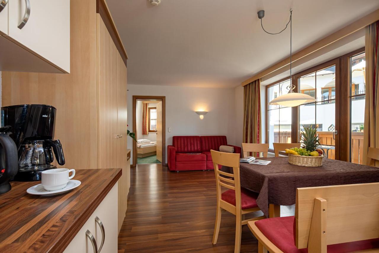 Aurora 4*